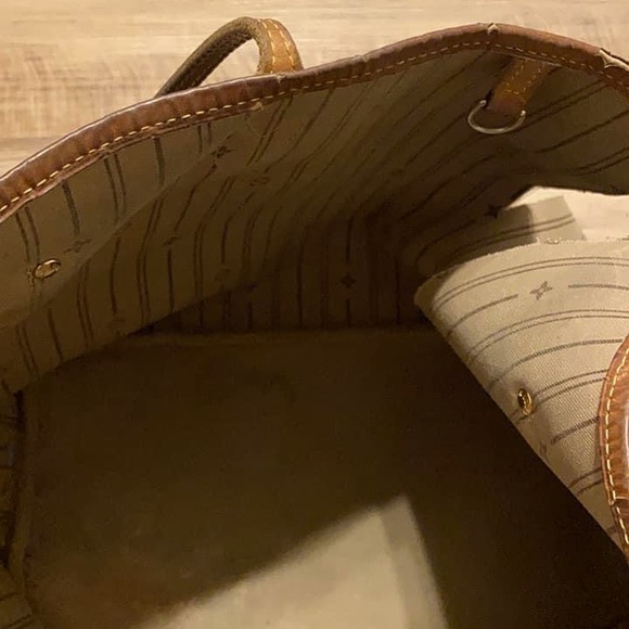 Louis Vuitton Neverfull MM - Damaged - Picture 8 of 10